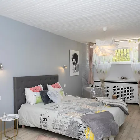 Halte Quelque Part * Cheminot