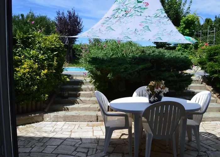 Halte Quelque Part Apartment