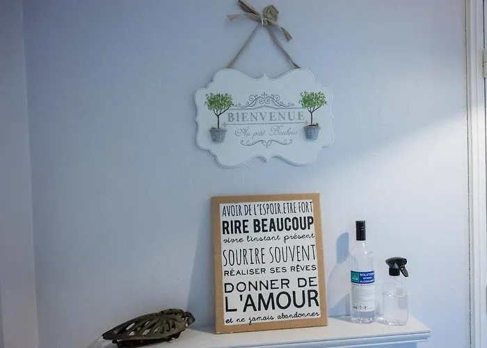 Halte Quelque Part Apartment